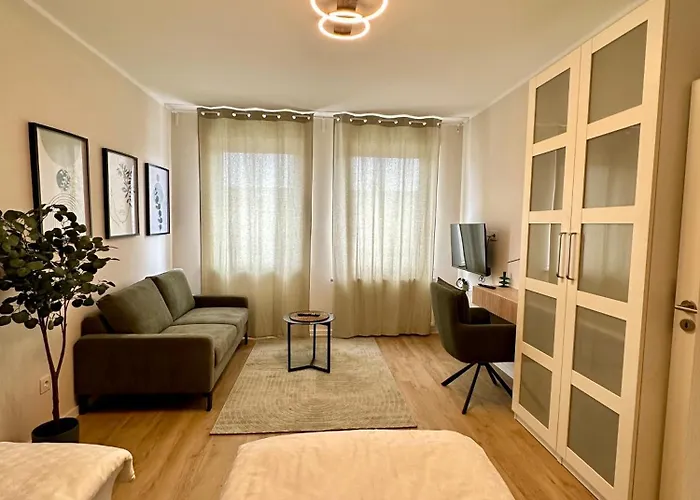 Schulz Menden شقة *